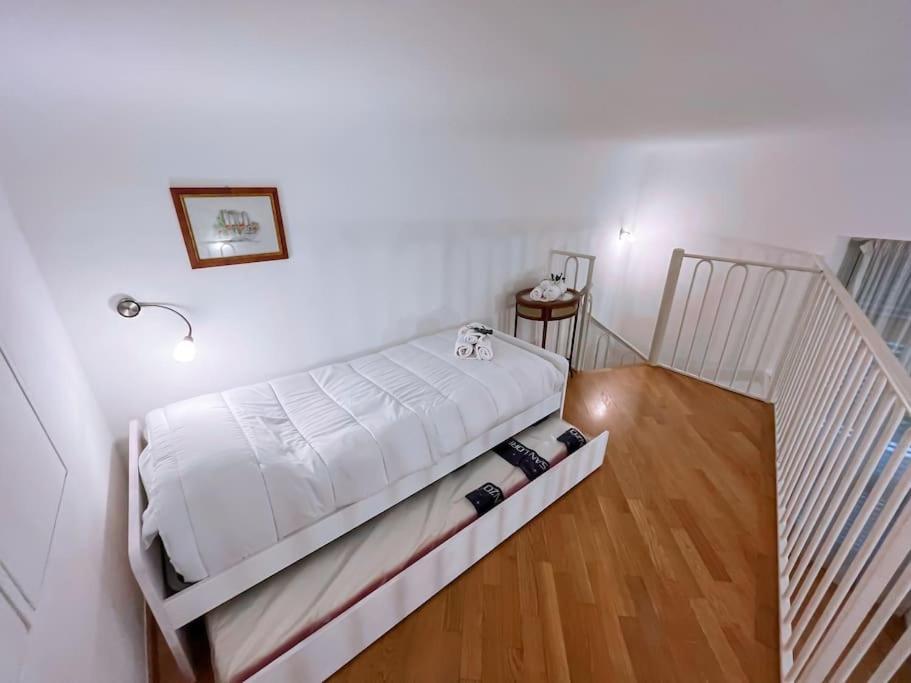 Apartamento Luxury Bnb Dedeo Bari Exterior foto