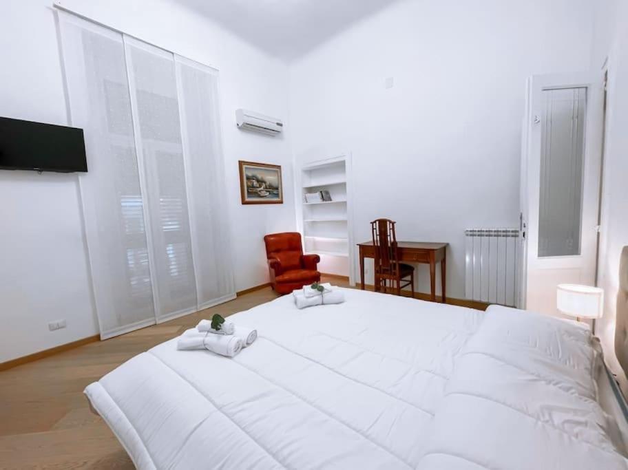 Apartamento Luxury Bnb Dedeo Bari Exterior foto