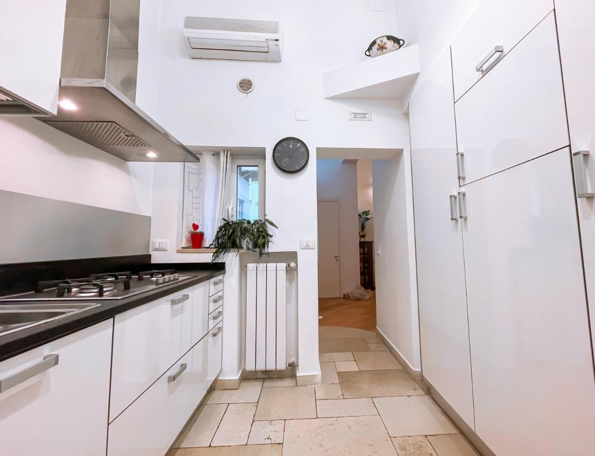 Apartamento Luxury Bnb Dedeo Bari Exterior foto
